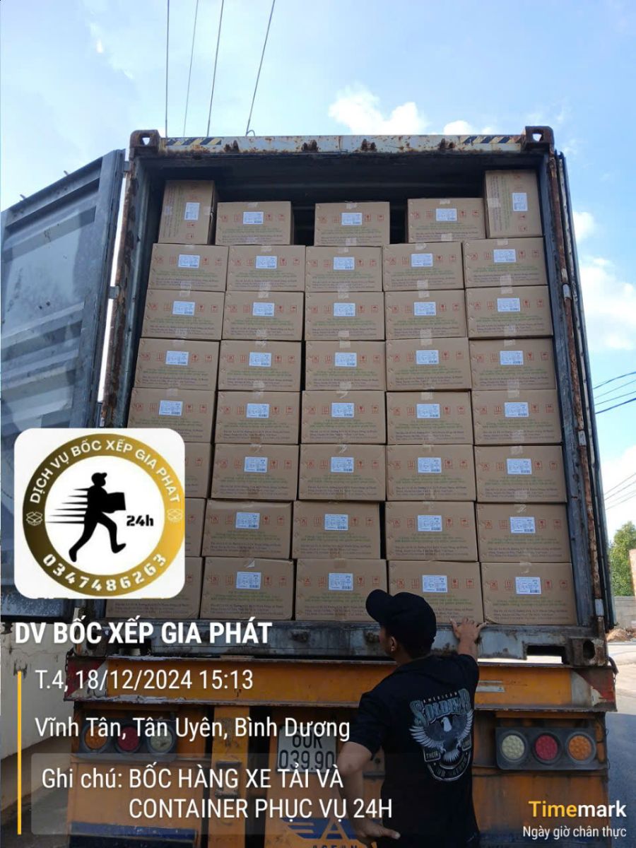 Bốc Xếp Hàng Hóa Xe Tải với Bốc Xếp Gía Phát